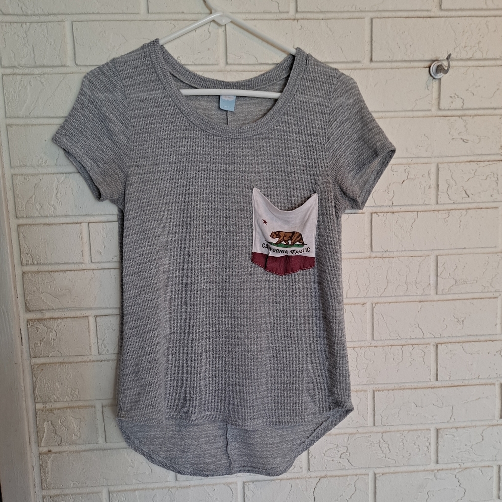California Republic grey step hem blouse, medium